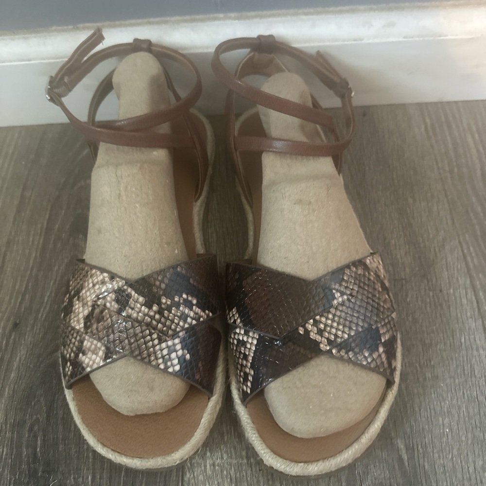 Nordstrom Brown and Cream Sandals with Snake Print